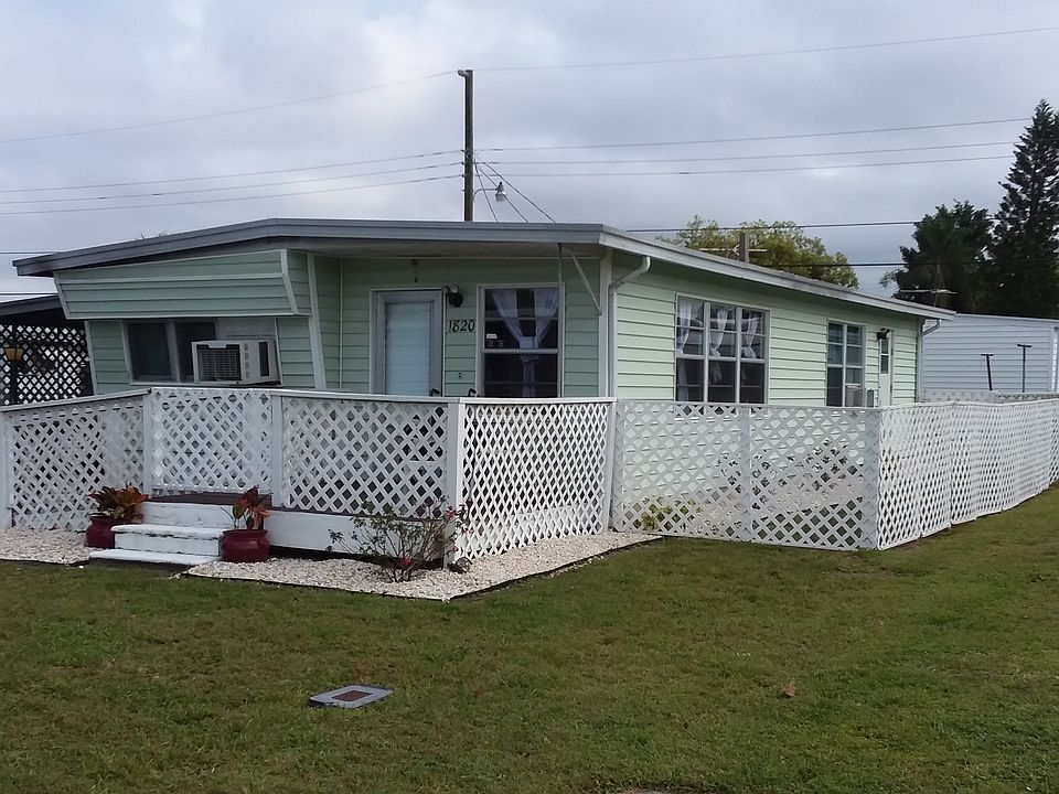 1st image of 1820 Hoyle Dr