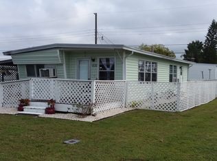 1820 Hoyle Dr, Holiday, FL 34691