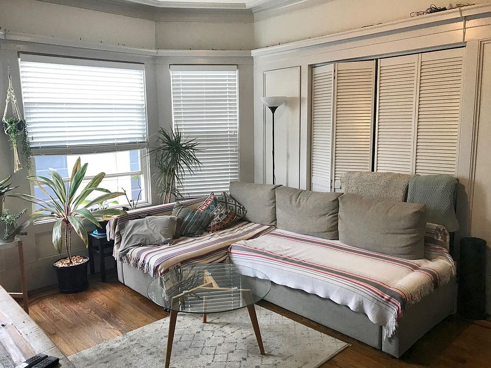1st image of 3219 23rd St #8