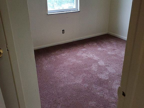 3rd image of 2030 Catalpa Dr #9607387