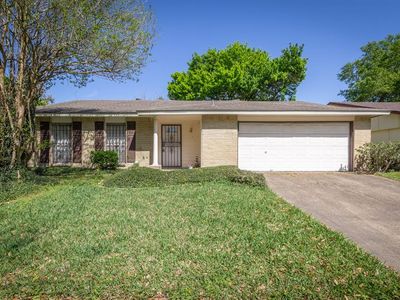 5626 Hardwood Forest Dr, Houston, TX, 77088