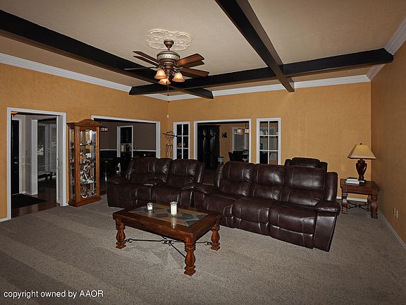 5th image of 6403 Claremont Dr