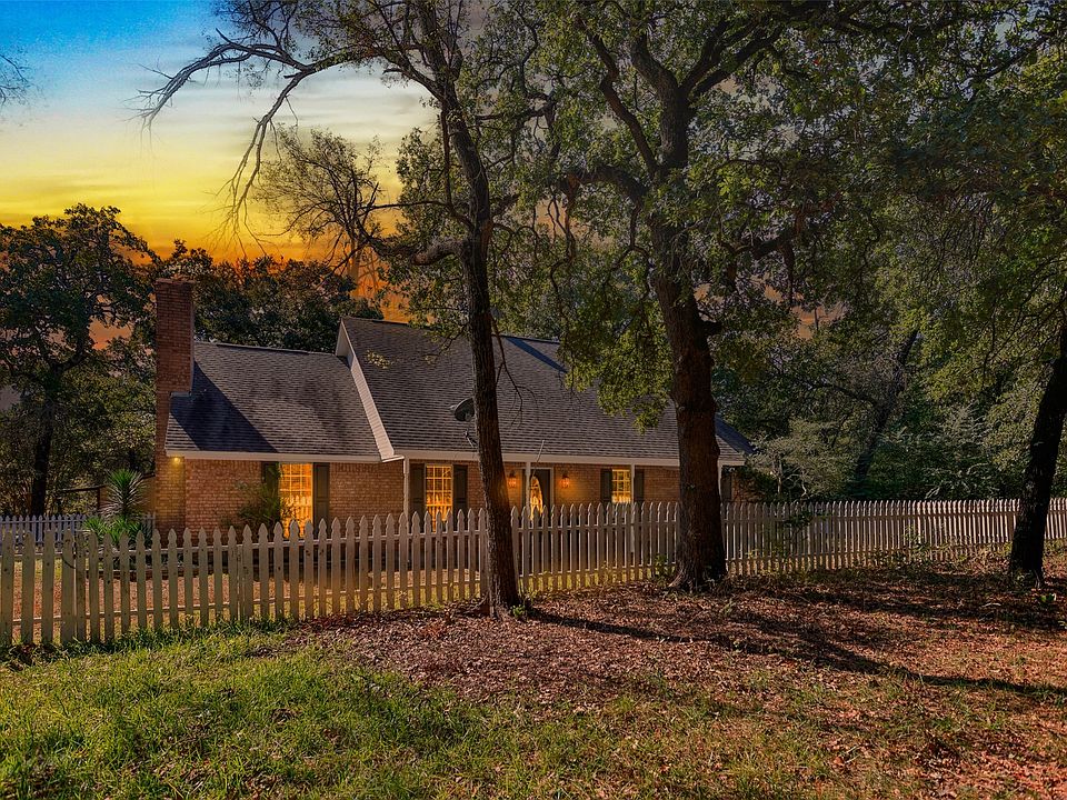 1st image of 864 County Road 2114