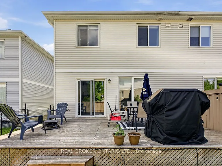 1133 Clyde Ave — Photo 23
