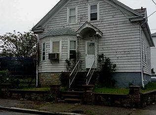 49 Hampton St, Providence, RI 02904