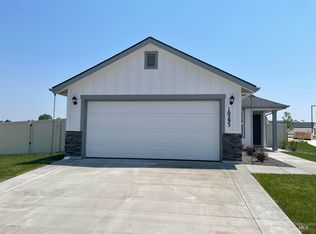 10293 Crystal Ridge Dr, Nampa, ID 83687