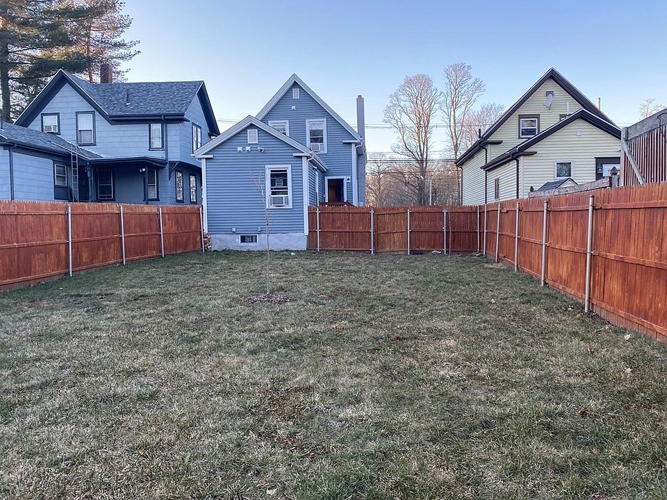 160 Winthrop St, Taunton, MA 02780 Zillow