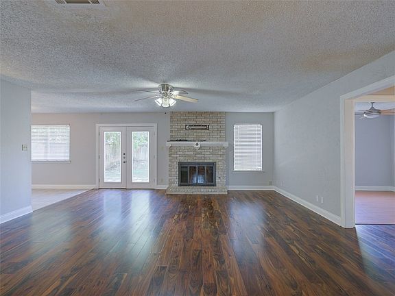 2nd image of 1704 Saint Williams St