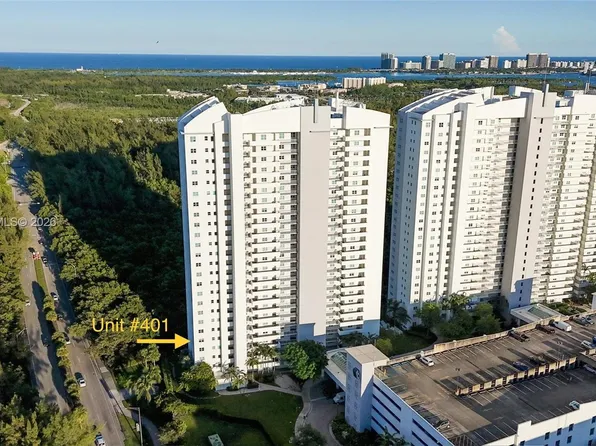 15051 Royal Oaks Ln APT 401, North Miami, FL 33181