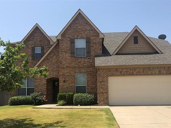 2nd image of 3034 Lakefield Dr