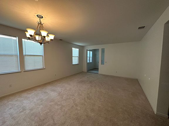 3rd image of 1858 Sierra Rd