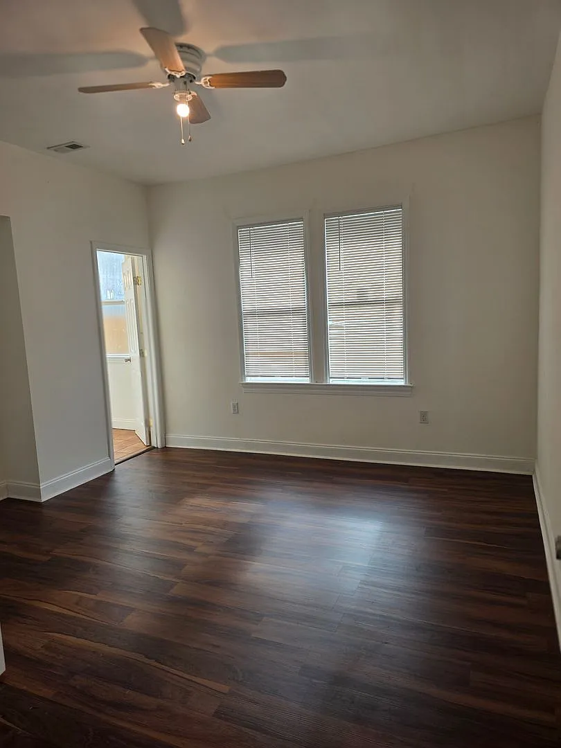 3 Bedroom 3 Bath — Photo 4