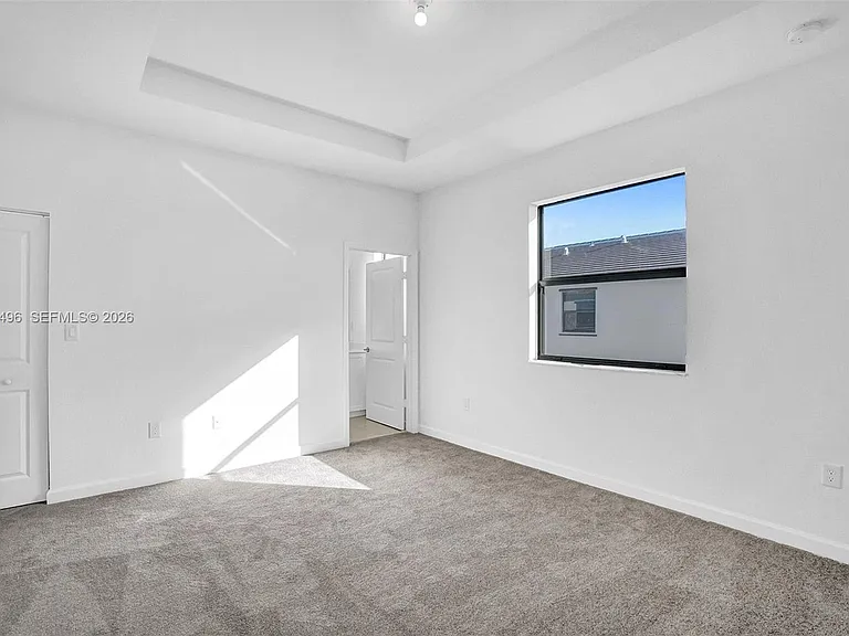 2542 SE 29th St #2542 — Photo 22