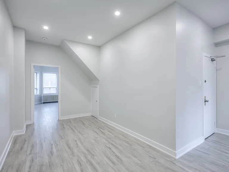 37 Grange Ave #2 — Photo 7