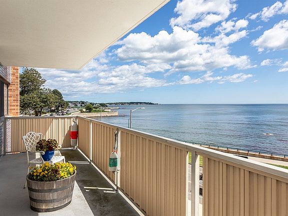 2nd image of 300 Lynn Shore Dr APT 400