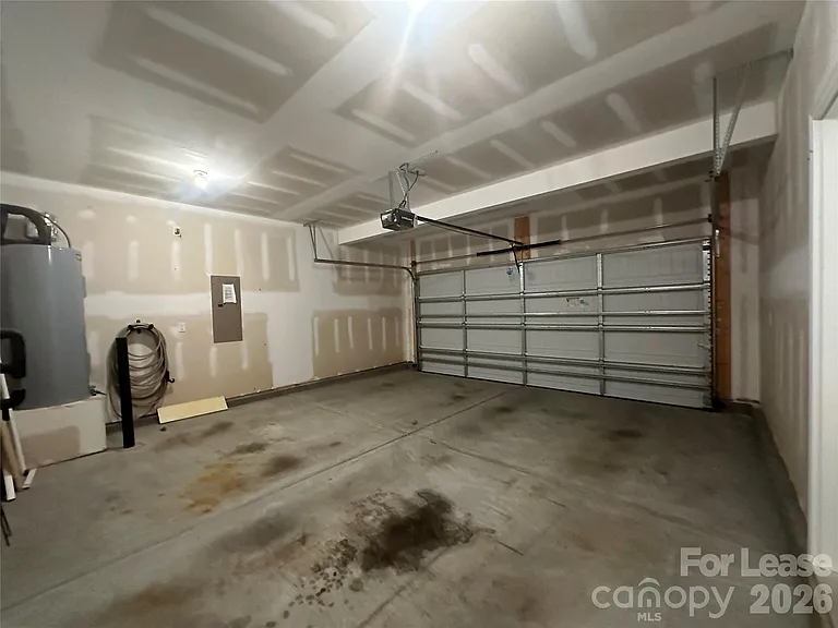 6020 Hampstead Pond Ln — Photo 41