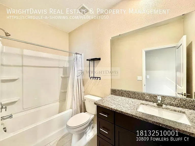 10809 Fowlers Bluff Ct — Photo 20