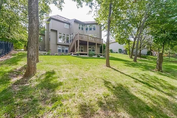 1st image of 4230 NE Edmonson Ct