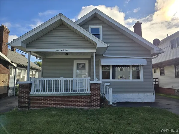 131 61st St, Niagara Falls, NY 14304