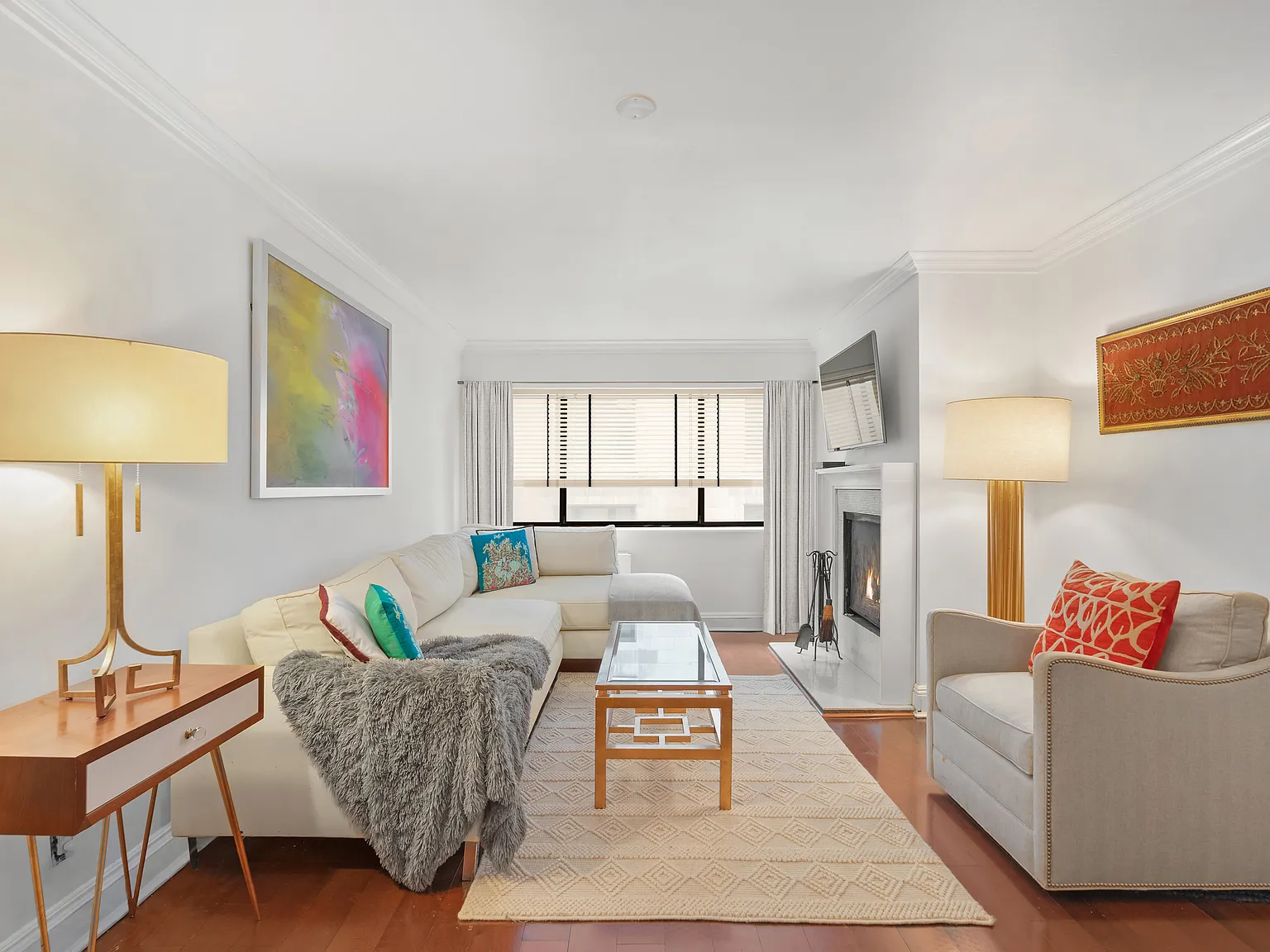 7 East 35th Street — Photo 1