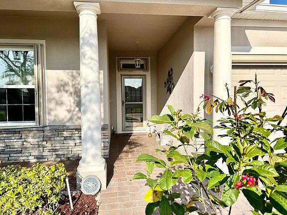 2nd image of 846 Morning Cove Cir SE