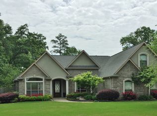 6602 Countryside Dr, Texarkana, AR 71854
