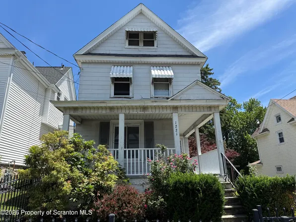 1221 Snyder Ave, Scranton, PA 18504
