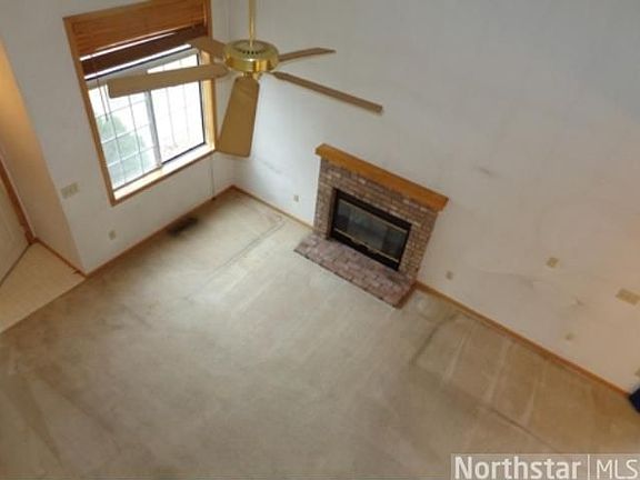 2nd image of 10958 Hanson Blvd NW