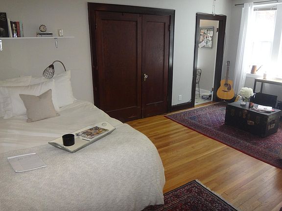 3rd image of 119 College Ave #205