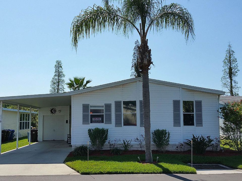 377 Lake Erie Lane