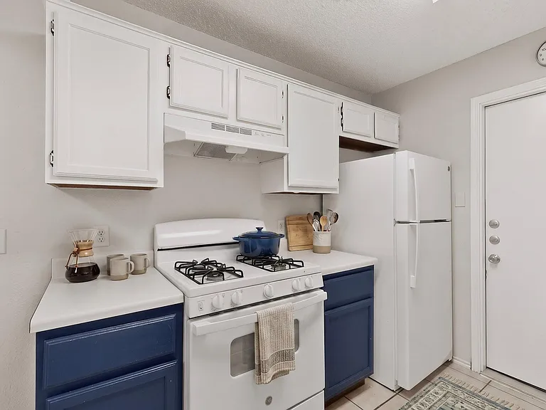 1113 Woodlief Trl — Photo 15