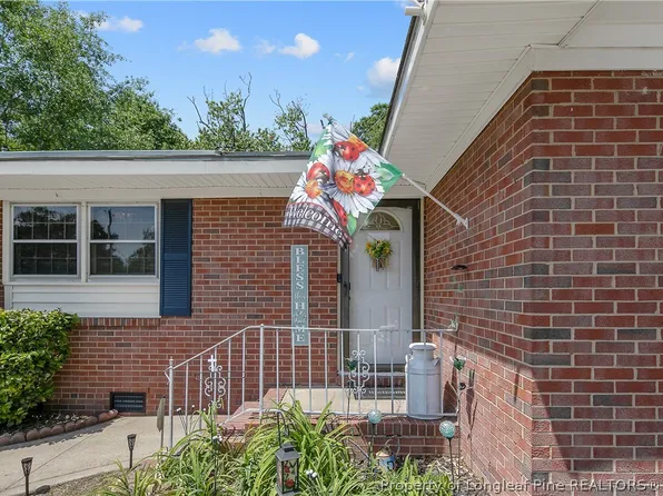 1810 Ashton Rd, Fayetteville, NC 28304