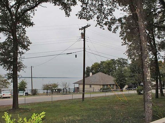 4th image of 113 Harbor Dr