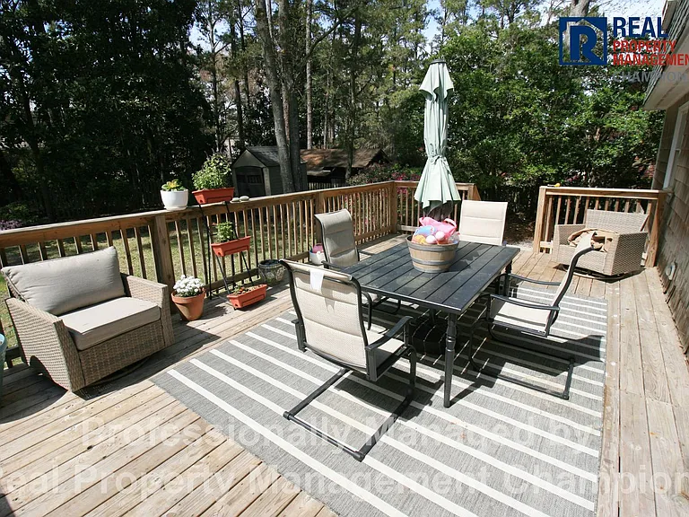 2206 Acacia Dr — Photo 20