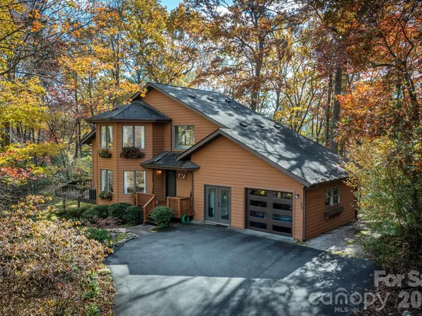 48 Whitaker View Rd, Fairview, NC 28730