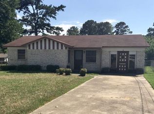 6 Aaron St, Longview, TX 75602