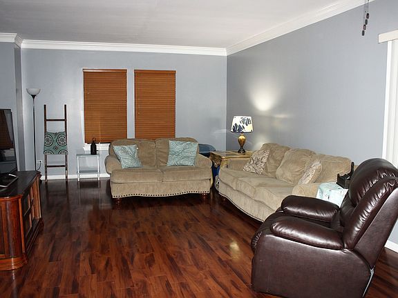 5th image of 2783 Savoy Ln