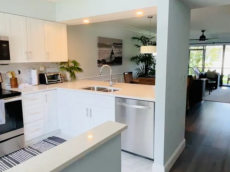 1101 Sabal Ridge Cir #B — Photo 1