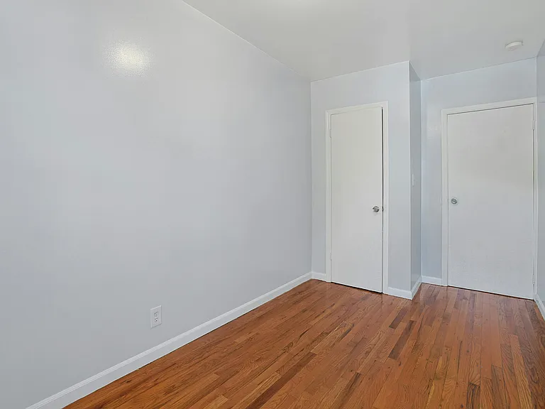 202 Main St #2E — Photo 22