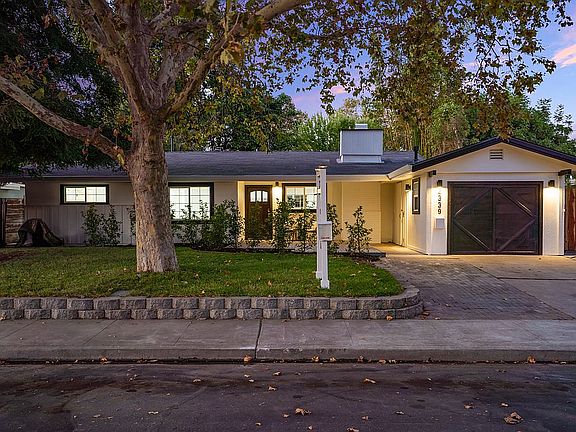 2nd image of 2339 Menzel Pl