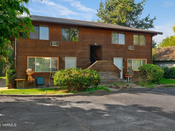 1702 W Prasch Ave, Yakima, WA 98902