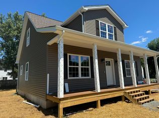 207 Powell St, Fredericksburg, VA 22408