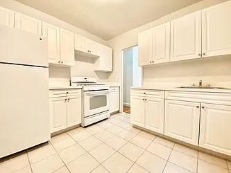 Rented by Brown Harris Stevens