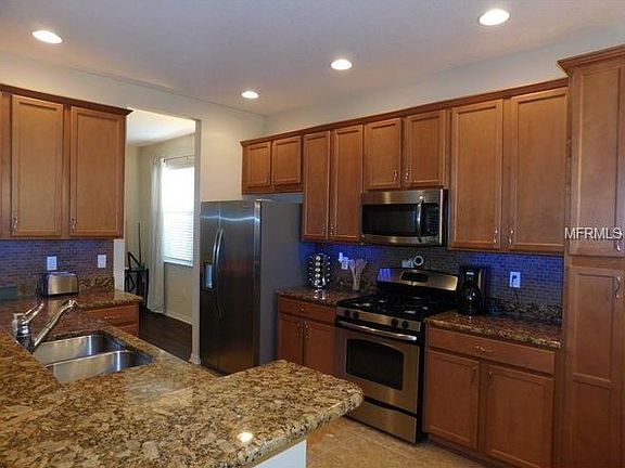 5th image of 11416 Coventry Grove Cir