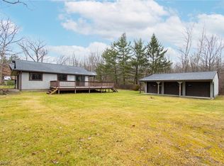 17970 Verna Ave, Lake Milton, OH 44429