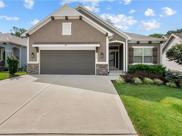2905 NW 86th Ter, Kansas City, MO 64154