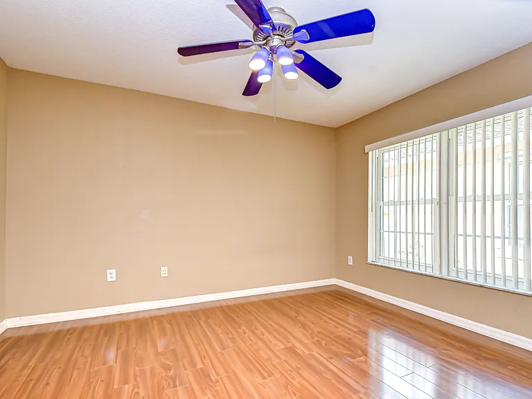 31501 Shaker Cir — Photo 25