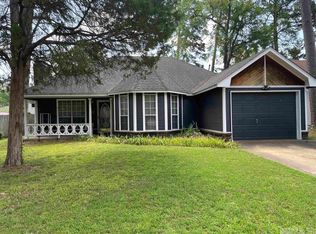3 Oak Forest Pl, Maumelle, AR 72113