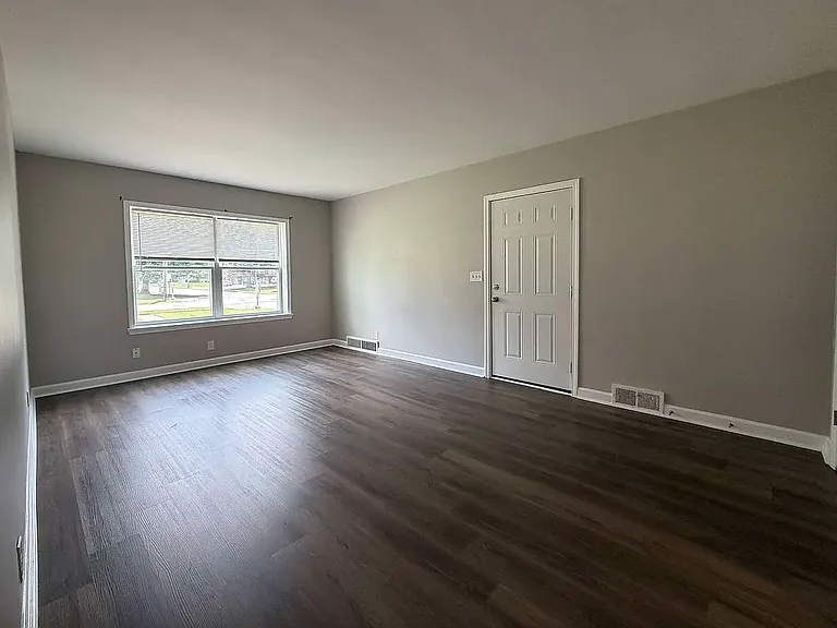 4824 S 3rd St #1 — Photo 7