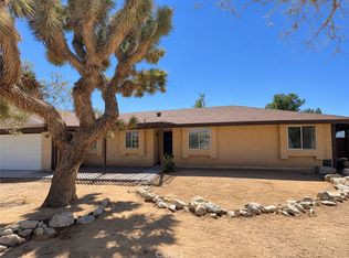 25095 Via Vis, Apple Valley, CA 92307